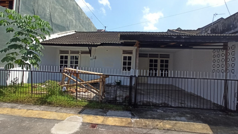 RUMAH DISEWAKAN DI DAERAH BABARSARI, DEKAT KAMPUS ATMAJAYA, SLEMAN