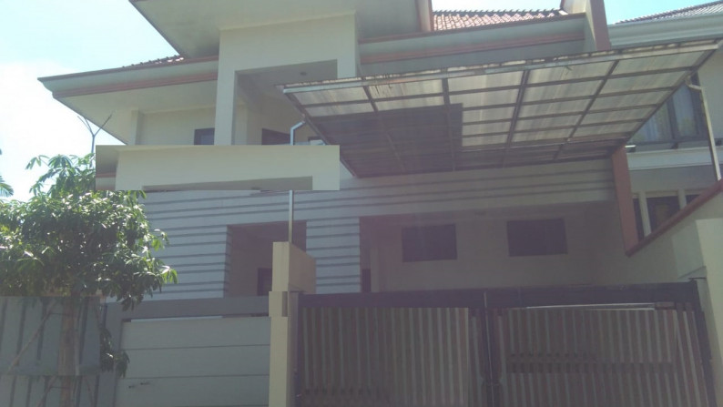 Rumah dijual Graha Family B Surabaya