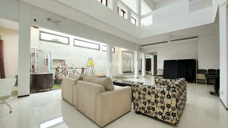 Rumah Modern Millenial di Pondok Labu