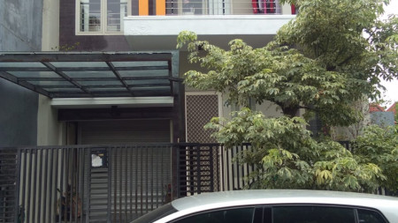 Rumah dijual Villa Valensia Surabaya