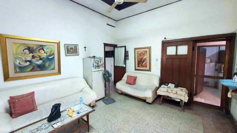 Rumah Klasik di Ambengan, Pusat Kota Surabaya, Cocok untuk Cafe & Resto, Klinik, dsb