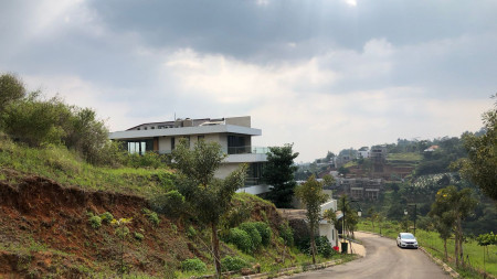 Tanah ada Beberapa Ukuran Jl Emerald Hill, Resort Dago Pakar, Bandung