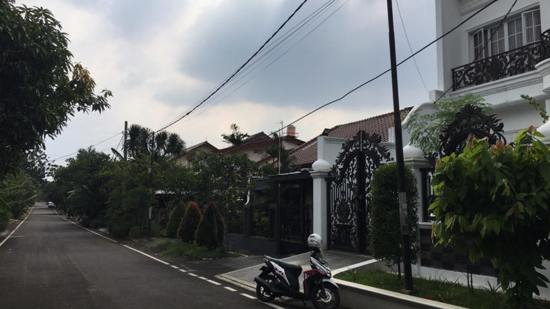 Rumah Modern 6BR Full Furnished Pondok Kelapa - Jakarta Timur