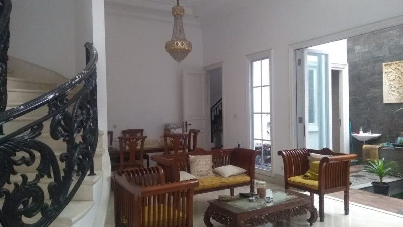 Rumah Modern 6BR Full Furnished Pondok Kelapa - Jakarta Timur