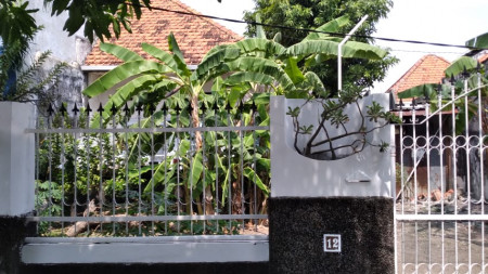 RUMAH LAMA HITUNG TANAH Jl. TEUKU UMAR SURABAYA