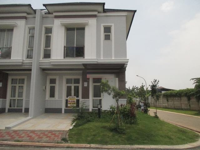 dijual rumah di the savia bsd city, strategis, kota tertata, akses mudah, fasilitas umum lengkap, siap huni.