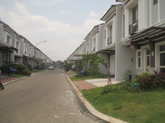 dijual rumah di the savia bsd city, strategis, kota tertata, akses mudah, fasilitas umum lengkap, siap huni.