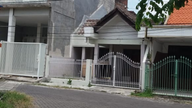 Rumah Disewa Simpang Darmo Permai Selatan Surabaya