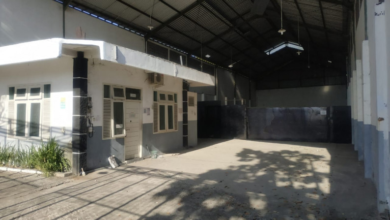 GUDANG SIAP PAKAI, LOKASI STRATEGIS, DI RINGROAD TIMUR, BANGUNTAPAN, BANTUL