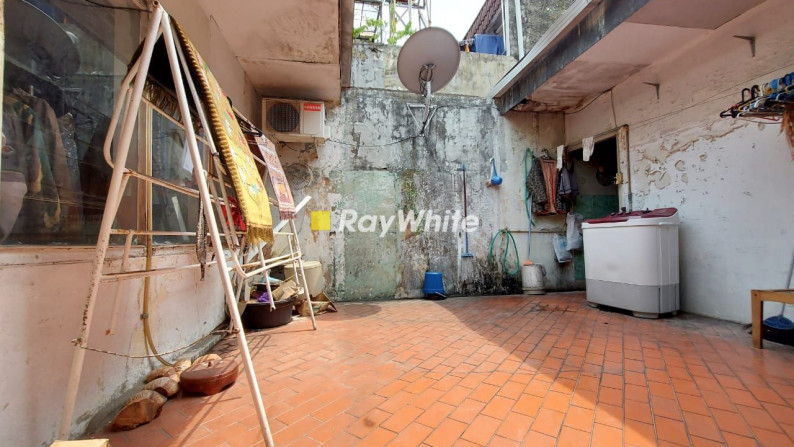 Rumah Rapi Terawat Dalam Komplek Garuda Pasar Minggu Harga Hitung Tanah