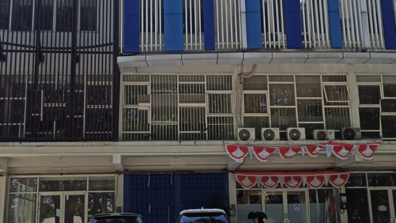 Ruko di Rungkut Industri, Surabaya