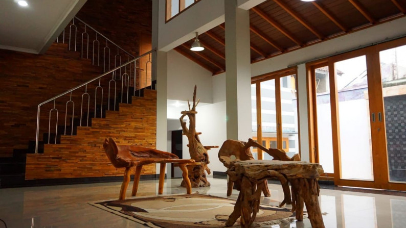 RUMAH MINIMALIS FULL FURNISH, DI JL PALAGAN, SLEMAN