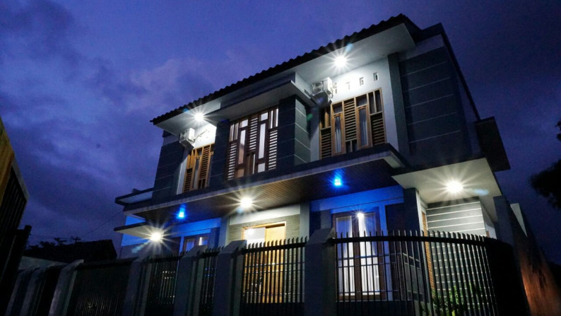 RUMAH MINIMALIS FULL FURNISH, DI JL PALAGAN, SLEMAN