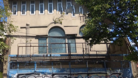 Ruko 3 lantai Pusat Kota di Jalan Genteng Kali, Surabaya