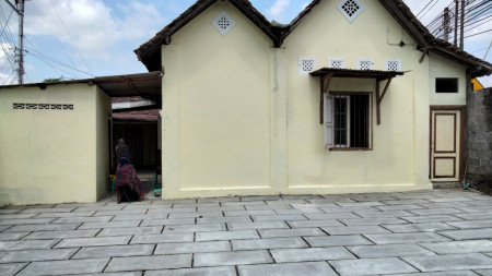 Rumah kuno /Klasik di Jl Jlagran dekat malioboro yogyakarta