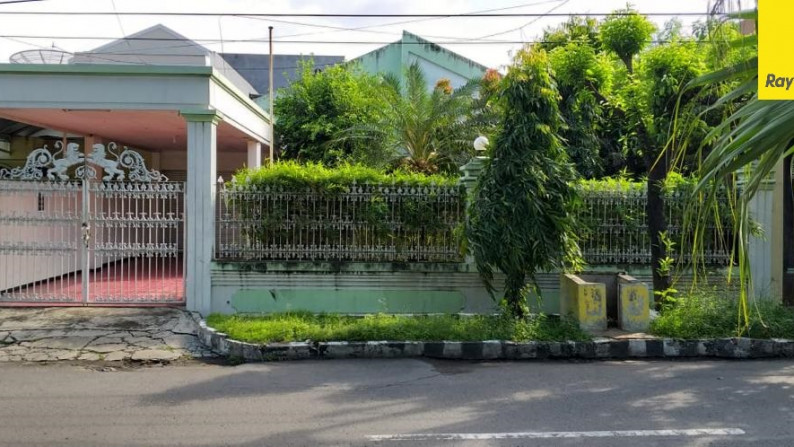 Rumah di Nol Jalan Raya Sukomanunggal Jaya, Surabaya