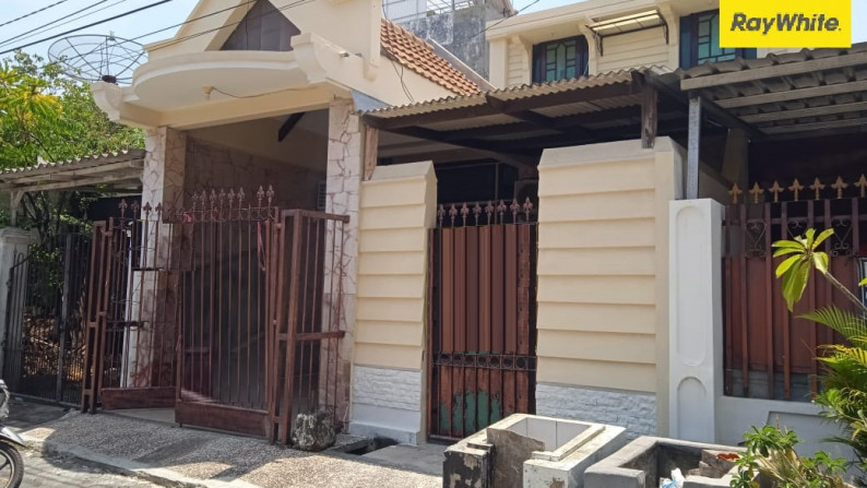 Rumah di Darmo Indah Timur, Surabaya