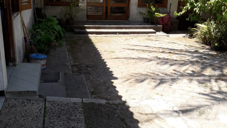 TANAH 11.800 METER BONUS BANGUNAN KLASIK, KUTOARJO, PURWOREJO