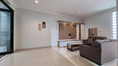 Rumah HOOK Kuldesak, Siap Huni dan Strategis @Panorama Bintaro, Ciputat