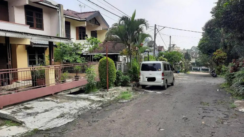 Rumah Bagus di Baranangsiang Indah, Katulampa, Bogor *0032-CHR*