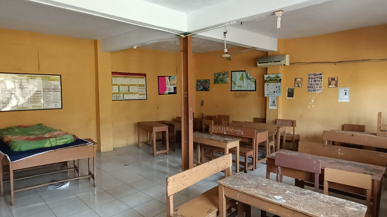 Gedung Sekolah dan Rumah dijual di Cipondoh Makmur, Tangerang *0039-CHR*