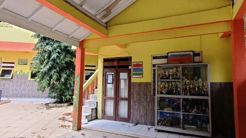 Gedung Sekolah dan Rumah dijual di Poris Indah, Cipondoh, Tangerang *0040-CHR*