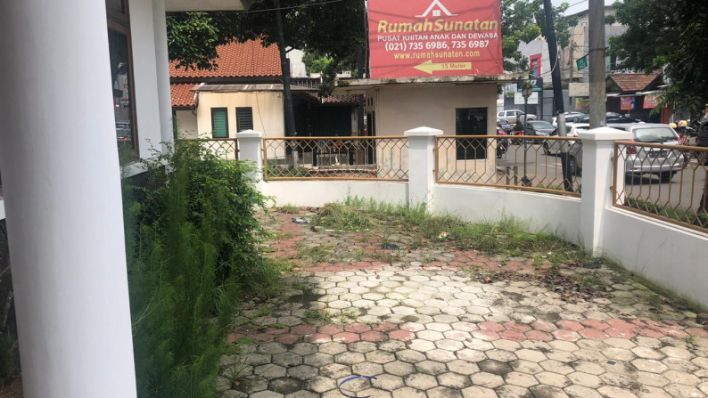 Rumah Besar Siap Huni dan Siap Usaha, Bintaro Utama Raya