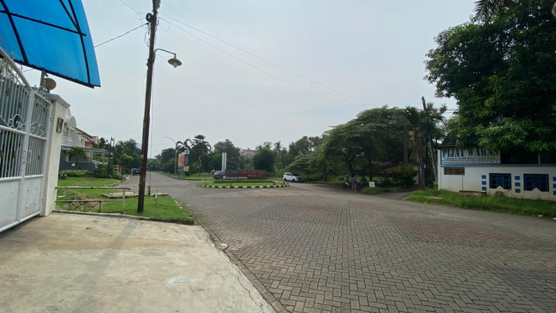 Jual Cepat. Rumah Mewah Dan Bagus Villa Melati Mas, Serpong