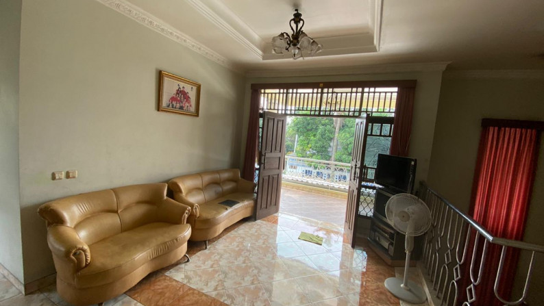 Jual Cepat. Rumah Mewah Dan Bagus Villa Melati Mas, Serpong