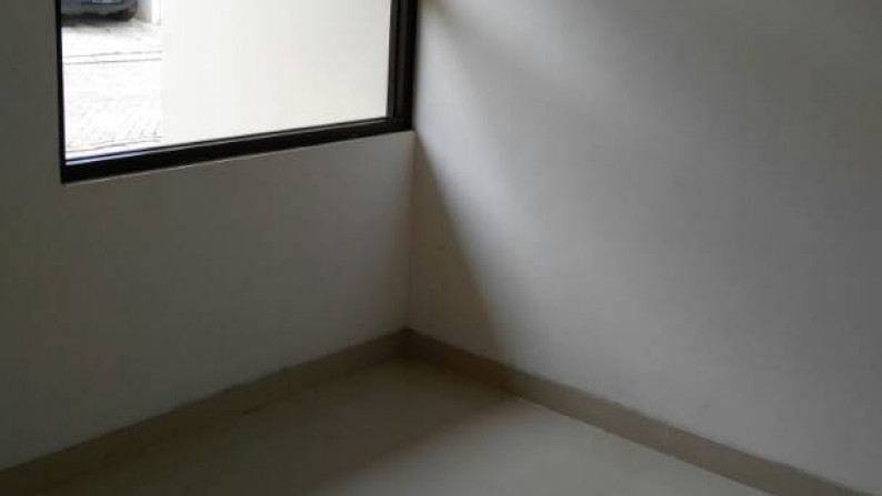 Jarang Ada. Rumah Bagus 2 Lantai Laverde Lunaire, Serpong