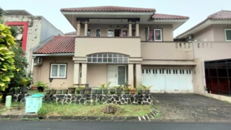 Istimewa. Rumah Bagus Taman Giri Loka, BSD.