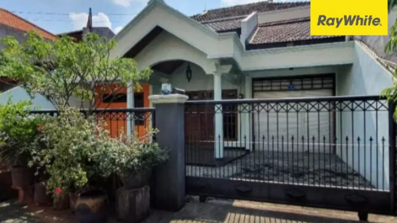 Murah Rumah Siap Huni di Jalan Kebonsari, Surabaya