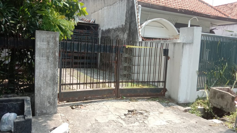 Rumah Hitung Tanah Dijual Ngagel Jaya Utara Surabaya