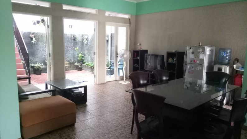 Rumah siap hubi di taman Chrysant