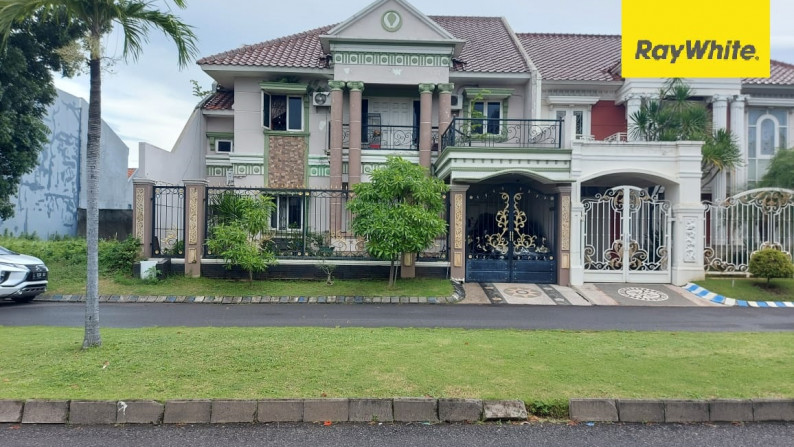 Rumah Mewah 2 lantai di Puri Surya Jaya Athena, Sidoarjo