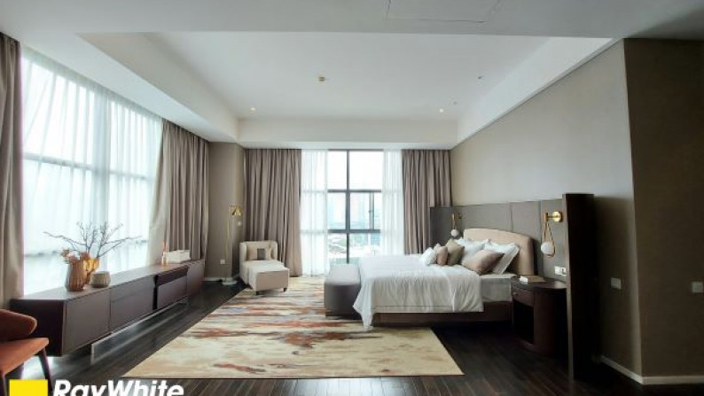 VERDE ONE APARTMENT, SOUTH TOWER, KUNINGAN, JAKSEL, FURNISHED, PRIVATE LIFT, 4 BR