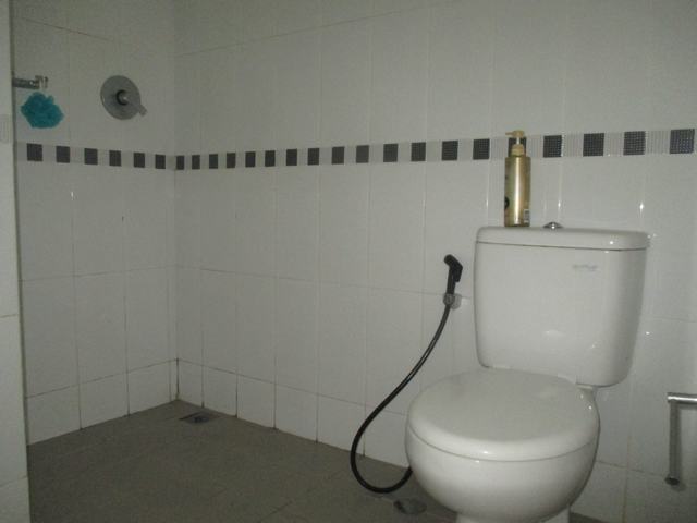 dijual apartemen murah di beverly 90210 gading serpong type studio, strategis, tengah kota siap huni