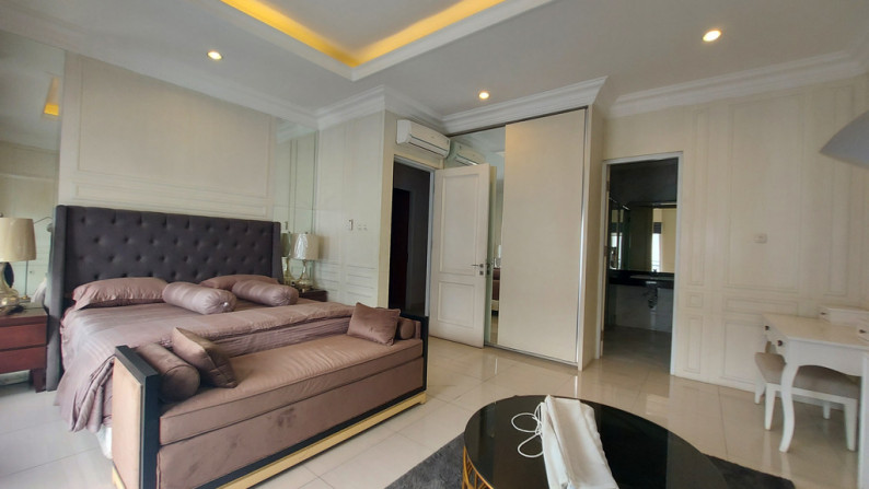 Brand new townhouse, Private lift Swimming pool at cilandak