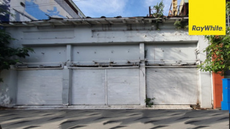 Ruko Pusat Bisnis di Nol Jalan Raya Tunjungan, Surabaya