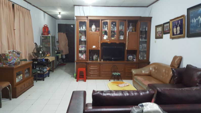 DIJUAL RUKO 3,5 LANTAI JL MAMPANG PRAPATAN JAKARTA SELATAN