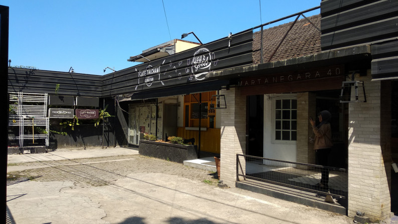 RUANG USAHA MARTANEGARA MAINROAD LUAS