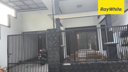 Rumah di Jl Jawa, Cemandi, Sedati, Sidoarjo
