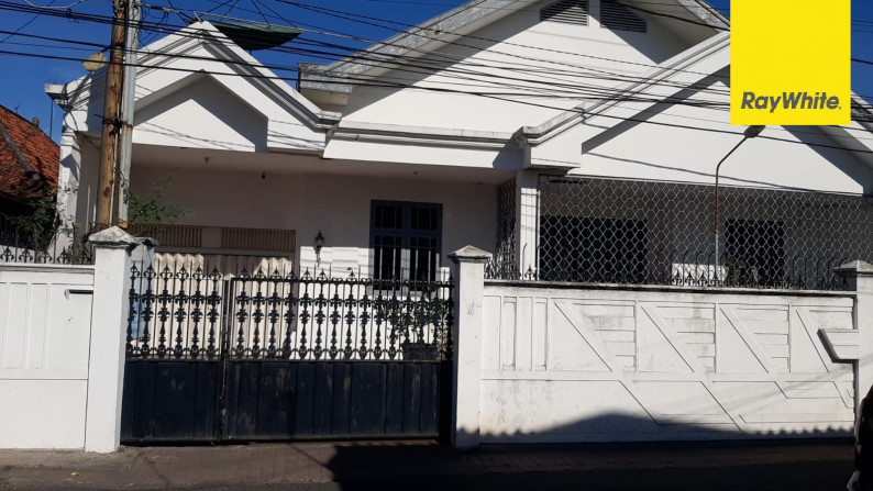 Rumah Pusat Kota di Genteng Durasim, Surabaya