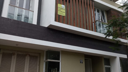 Dijual Rumah berlantai 2 di kawasan Gading Serpong Dengan harga jual menarik