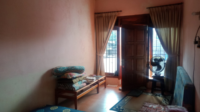 Ruko Gandeng Plus Rumah Jalan Gondang Raya Condongcatur Depok Sleman Yogyakarta