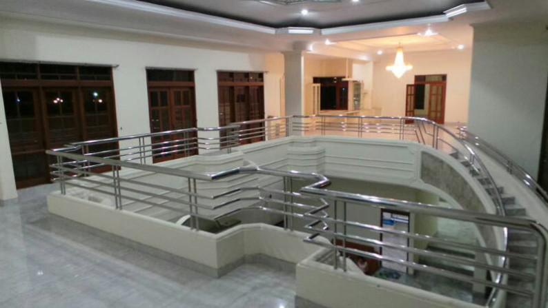 HUNIAN MEWAH DI JL SORAGAN HANYA BEBERAPA METER DARI JL GODEAN KM 2