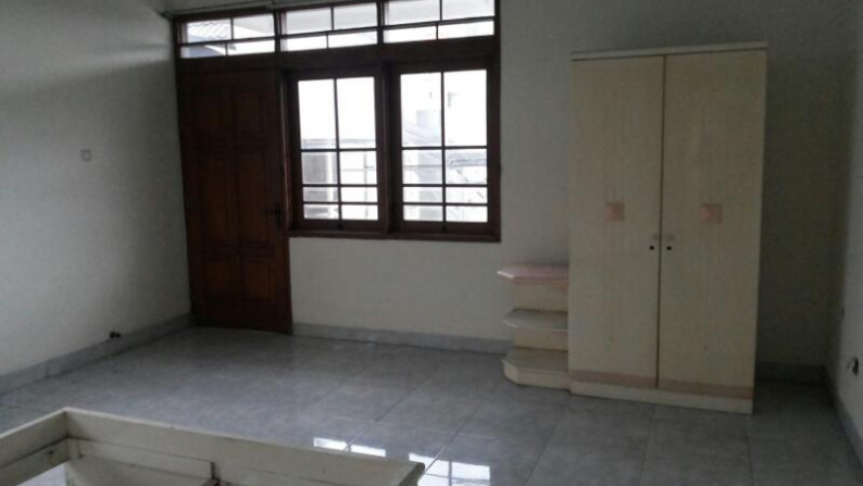 HUNIAN MEWAH DI JL SORAGAN HANYA BEBERAPA METER DARI JL GODEAN KM 2