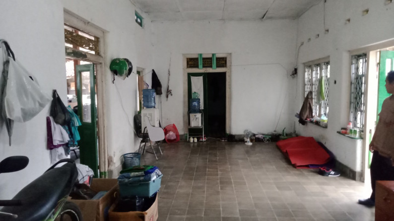 TANAH DAN BANGUNAN TENGAH KOTA DEKAT HOTEL ALANA MALIOBORO, YOGYAKARTA