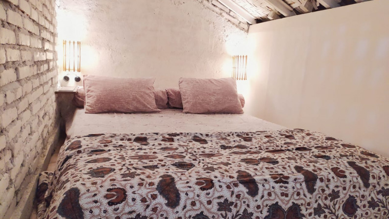 UMAH KOST 24 KAMAR SEMI FURNISH DEKAT TERMINAL CC, DEPOK, SLEMAN