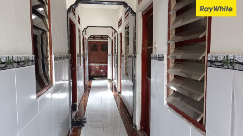 Dijual Rumah Kost di Jalan Pasar Kembang, Surabaya